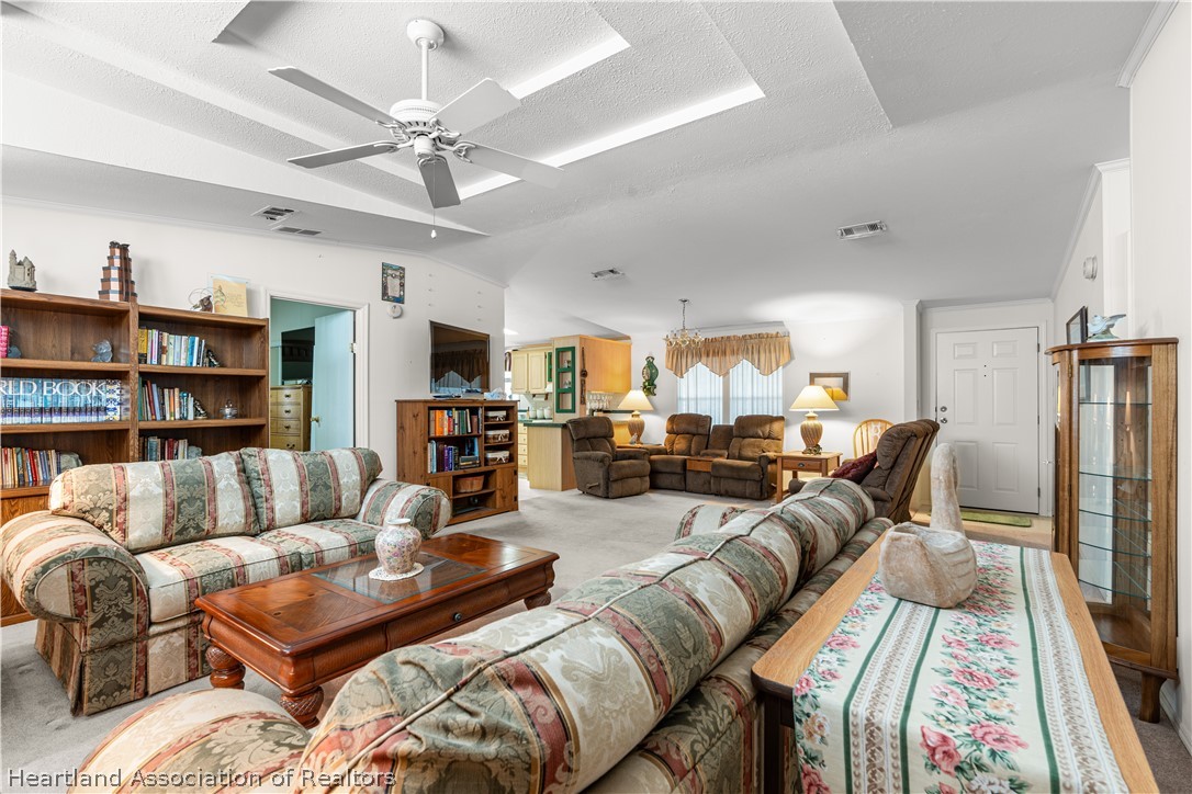 1641 Southwest 35th Circle Okeechobee, FL 34974 - Photo 23 of 44