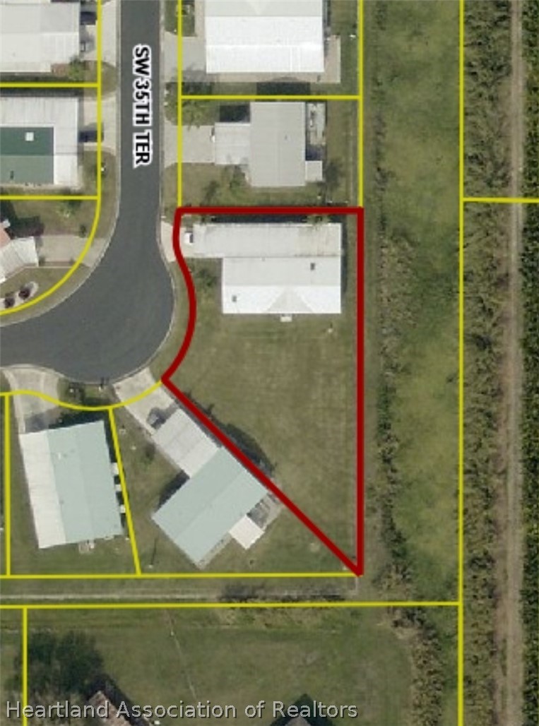 1641 Southwest 35th Circle Okeechobee, FL 34974 - Photo 3 of 44