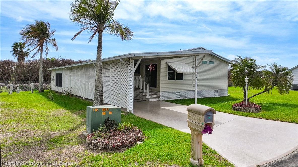 1641 Southwest 35th Circle Okeechobee, FL 34974 - Photo 4 of 44