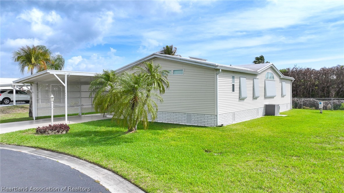 1641 Southwest 35th Circle Okeechobee, FL 34974 - Photo 7 of 44