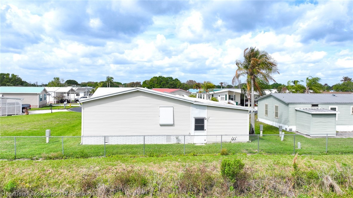 1641 Southwest 35th Circle Okeechobee, FL 34974 - Photo 8 of 44