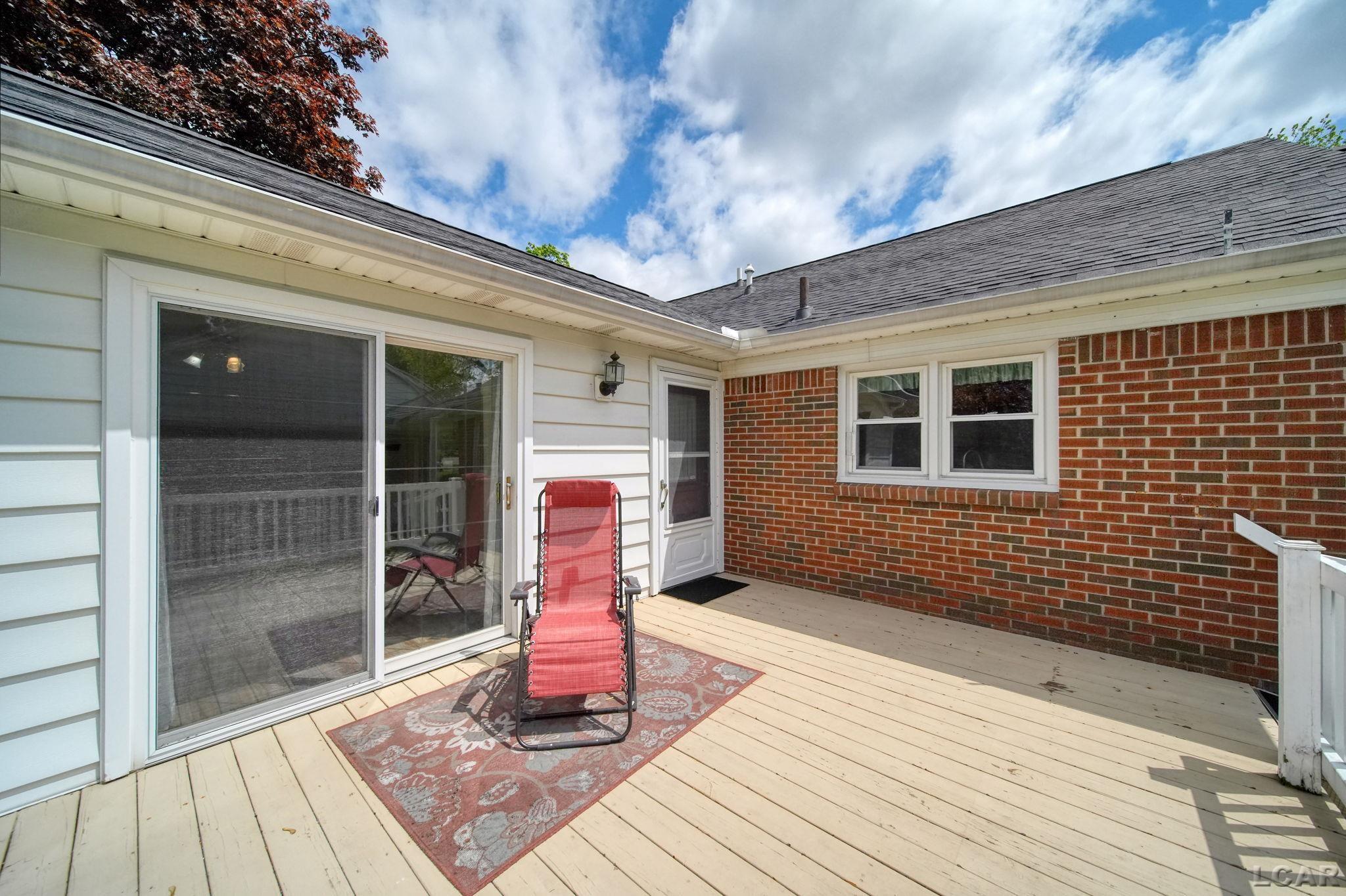 425 Oregon Road West Adrian, MI 49221 - Photo 10 of 56