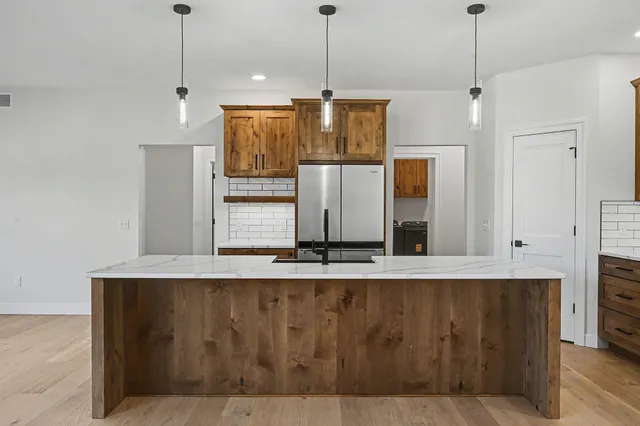 $739,900 | 7960 North Westnedge Avenue, Kalamazoo, MI 49009