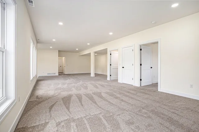 $739,900 | 7960 North Westnedge Avenue, Kalamazoo, MI 49009