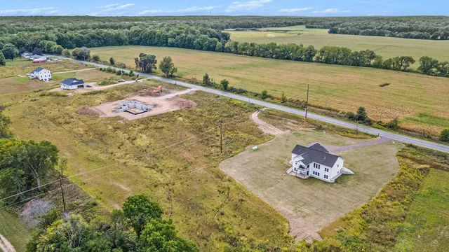 $739,900 | 7960 North Westnedge Avenue, Kalamazoo, MI 49009