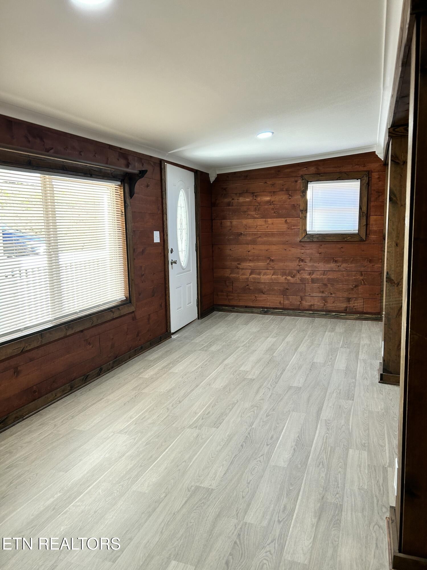 406 Woolsey Road Harriman, TN 37748 - Photo 10 of 37 Gallery Image 10