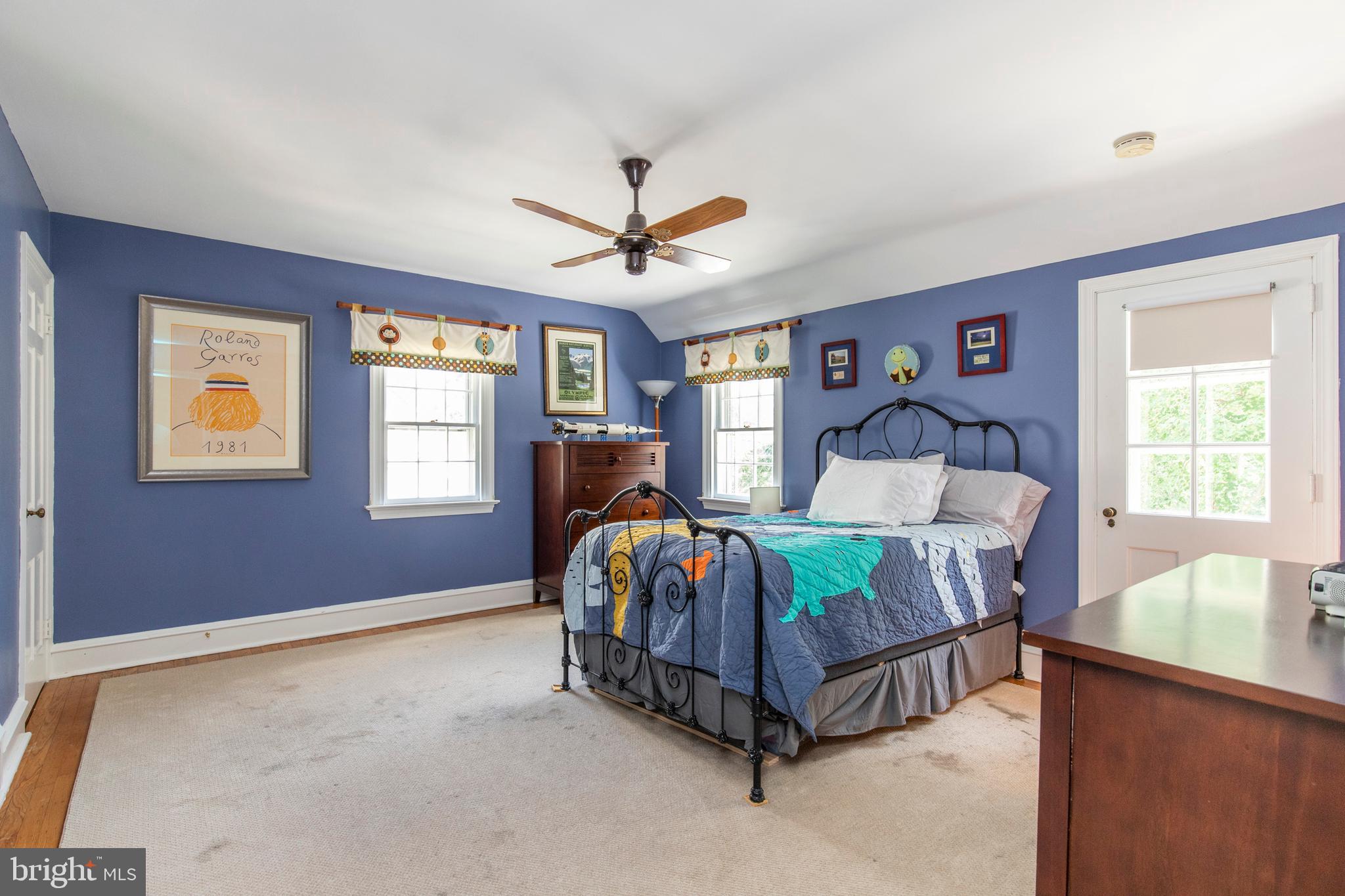 232 Summit Road Springfield, PA 19064 - Photo 24 of 37 Third Bedroom with Walk in closet.
