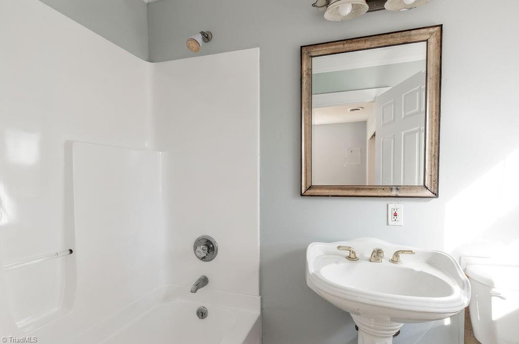 4638 Hoover Hill Road Trinity, NC 27370 - Photo 8 of 18