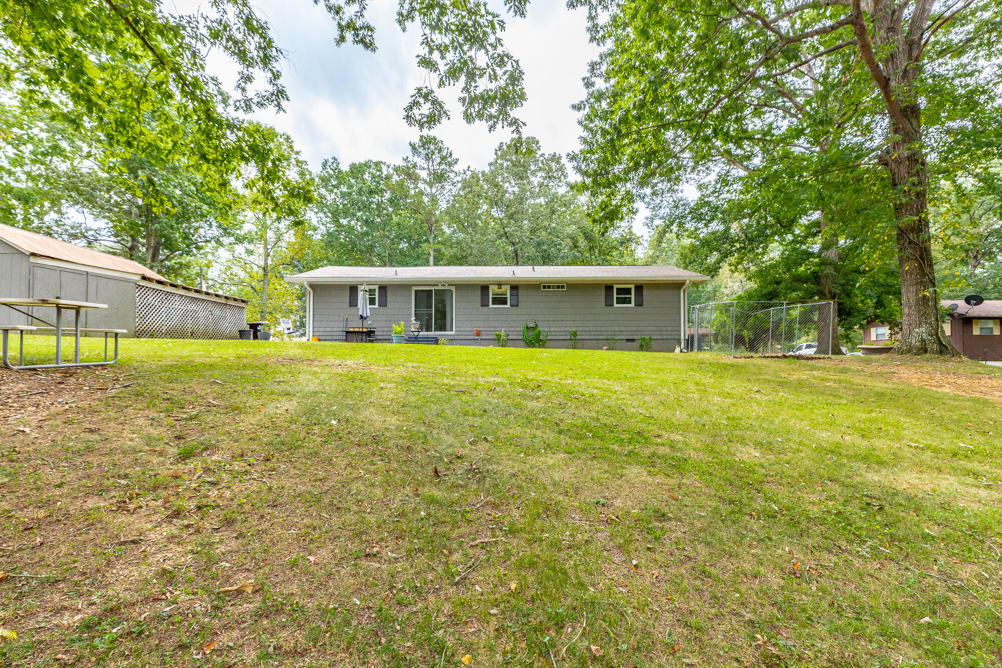 998 Thompson Springs Road Southeast Cleveland, TN 37323 - Photo 31 of 36 998 Thompson Springs Road SE HD-37