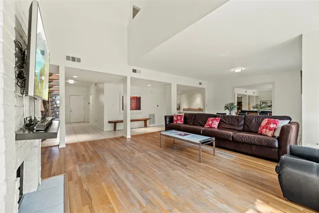 $649,000 | 1503 Harold Street, Houston, TX 77006