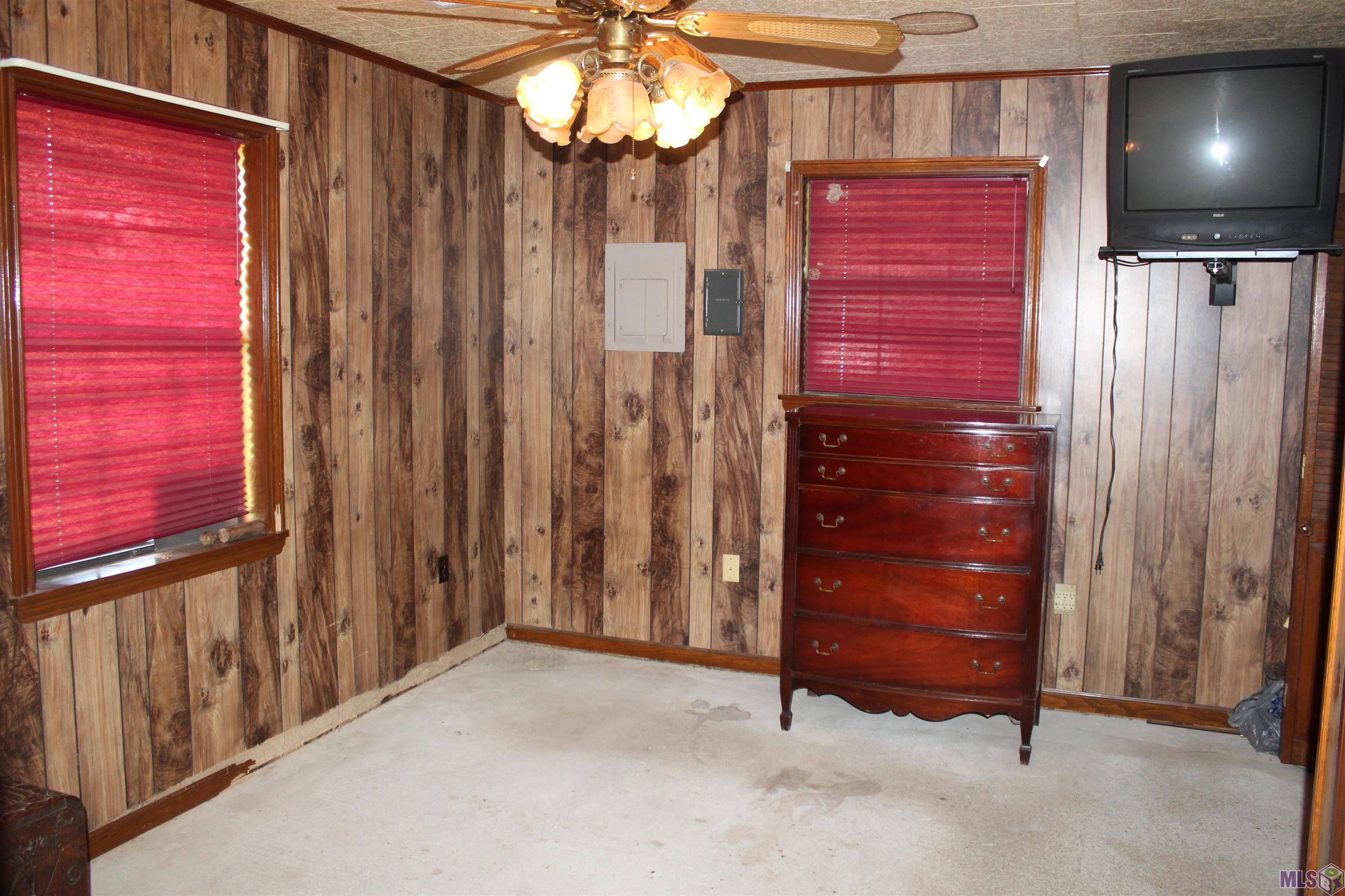 574 Hospital Drive Raceland, LA 70394 - Photo 11 of 16