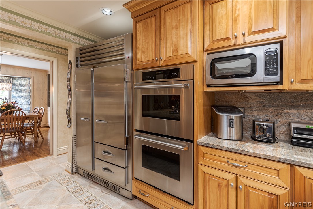 921 Middle Road Henrietta, NY 14543 - Photo 27 of 47