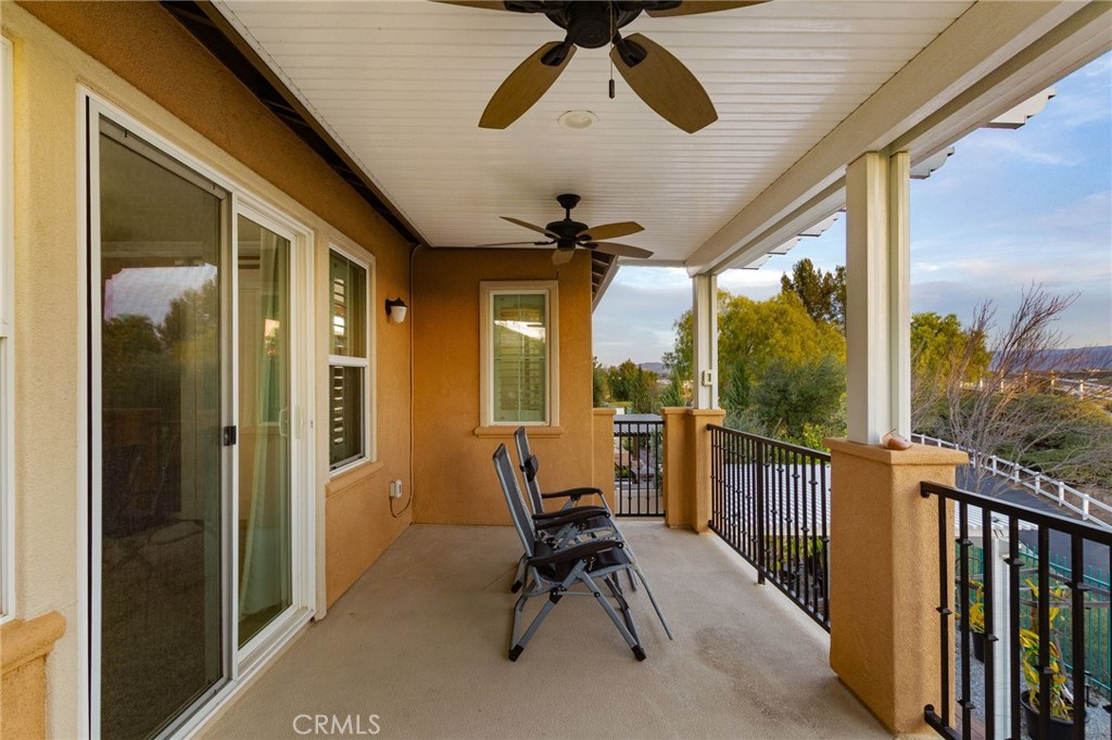 31639 Country View Road Temecula, CA 92591 - Photo 31 of 75 a view of balcony with furniture