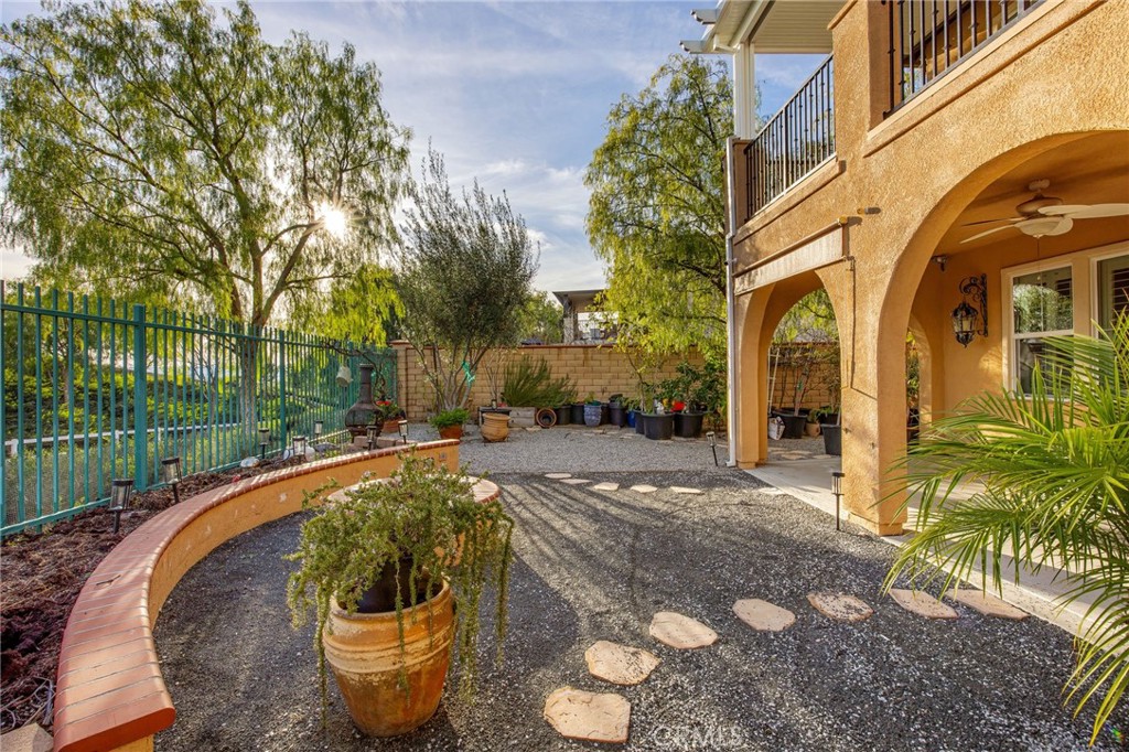 31639 Country View Road Temecula, CA 92591 - Photo 44 of 75