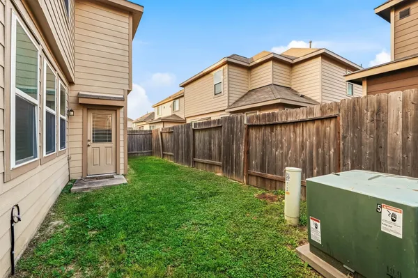 $1,895 | 5758 Manning Crk Trail, Katy, TX 77449