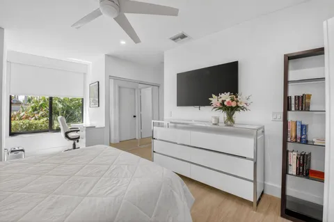 $469,000 | 19355 Sabal Lake Drive, Unit 5031, Boca Raton, FL 33434