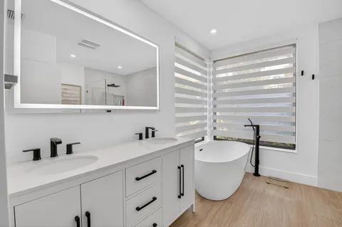 $469,000 | 19355 Sabal Lake Drive, Unit 5031, Boca Raton, FL 33434