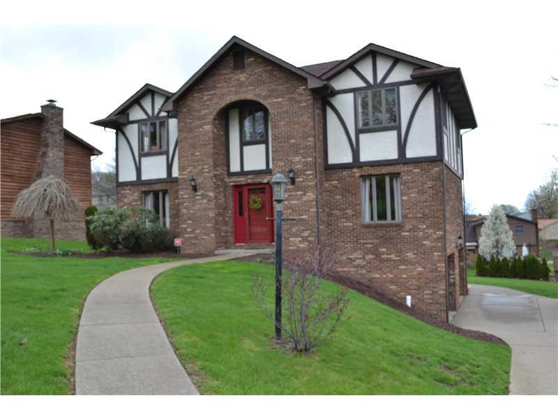 1056 Chapel Road Monaca, PA 15061 - Photo 1 of 23 Exterior Front.