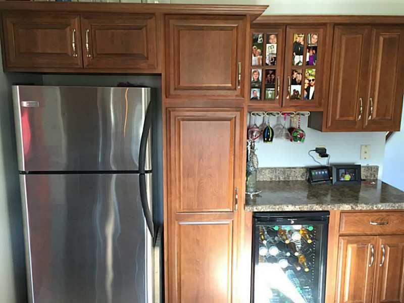 1056 Chapel Road Monaca, PA 15061 - Photo 6 of 23 Kitchen. WINE CHILLER INCLUDED.