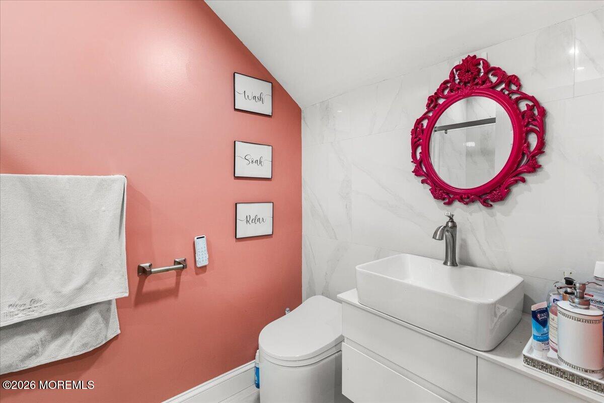 422 Everett Road Lincroft, NJ 07738 - Photo 55 of 92 54-Princess Suite