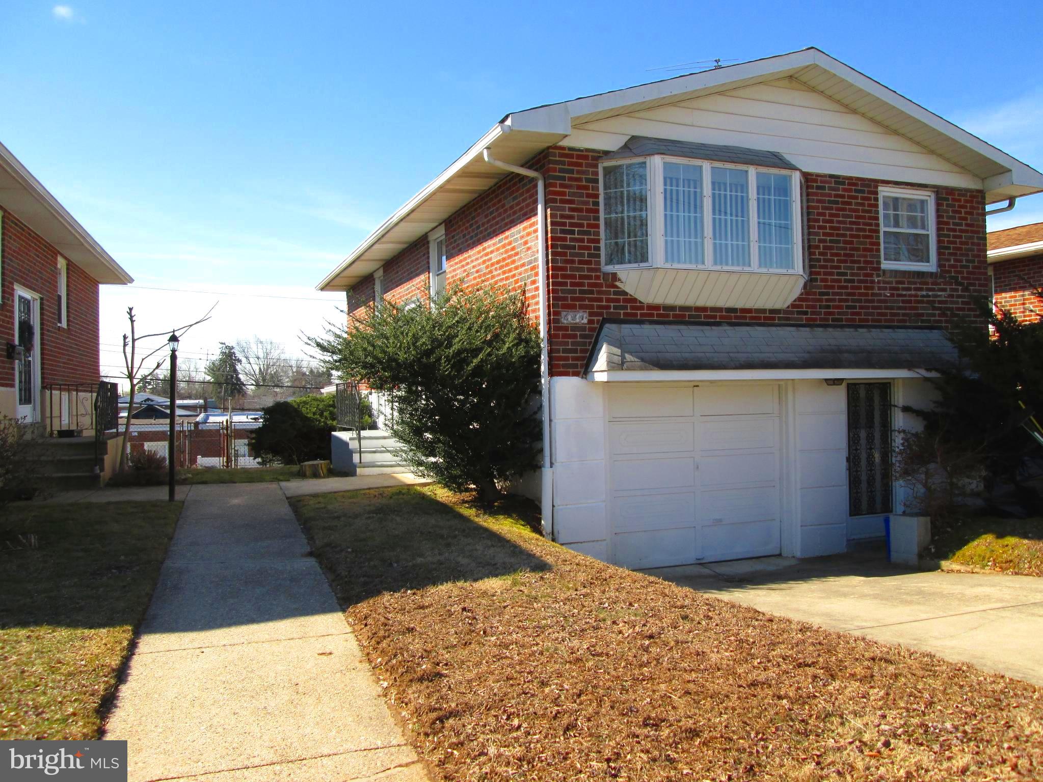 624 Colebrook Road Philadelphia, PA 19115 - Photo 1 of 23 Exterior