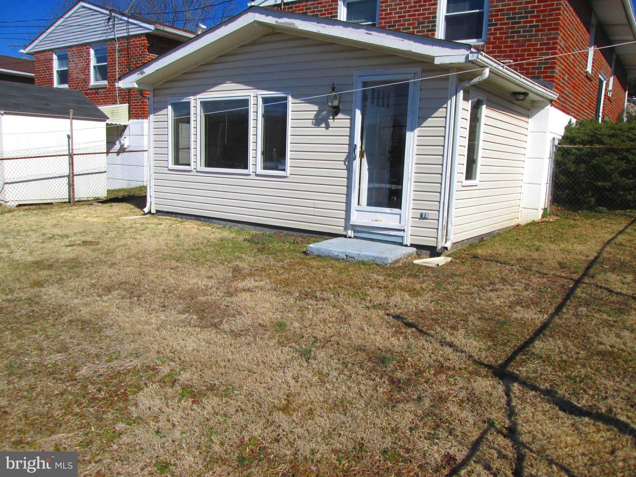 624 Colebrook Road Philadelphia, PA 19115 - Photo 21 of 23 Back of house