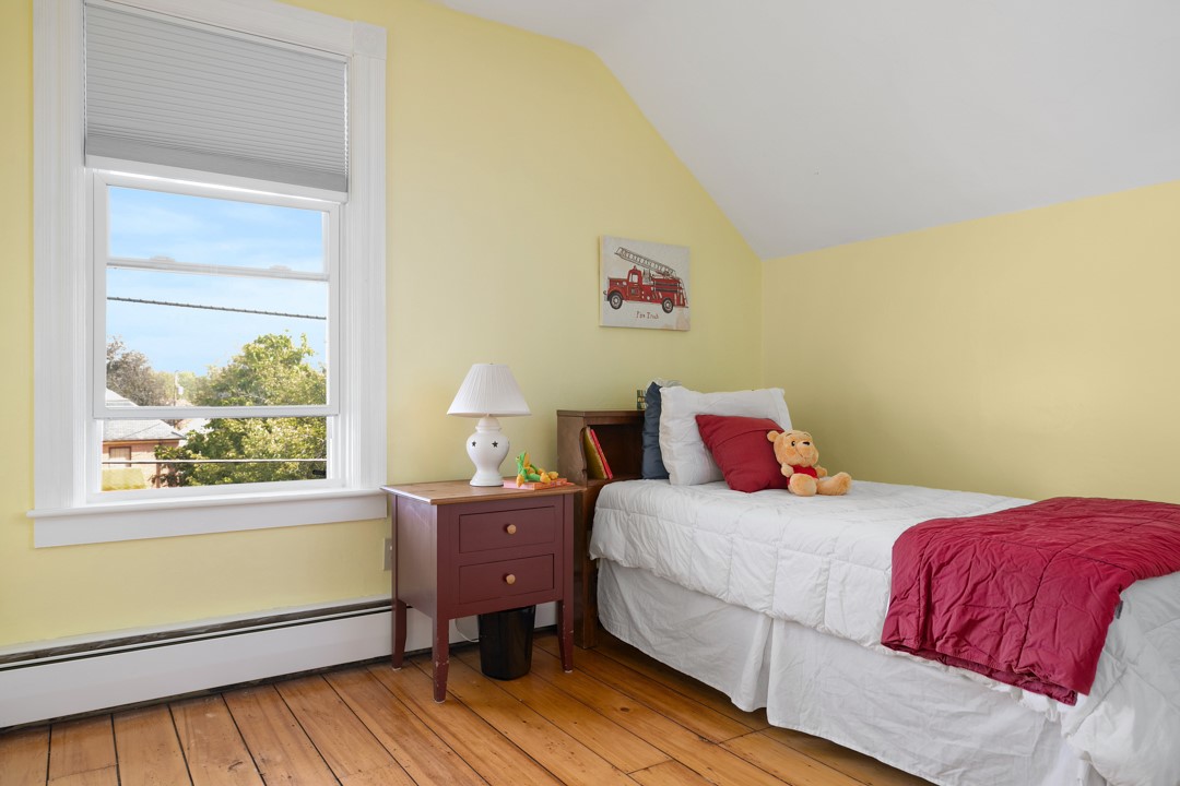 160 3rd Avenue Woonsocket, RI 02895 - Photo 24 of 28