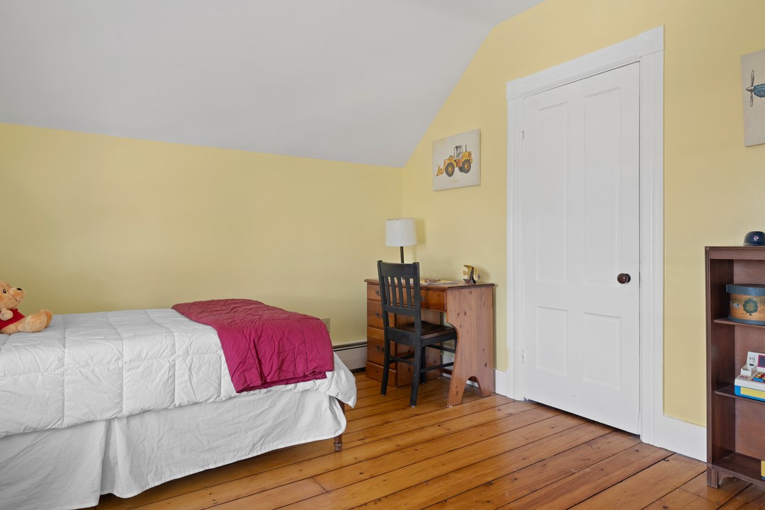 160 3rd Avenue Woonsocket, RI 02895 - Photo 25 of 28