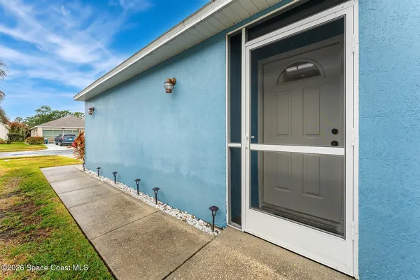 $285,000 | 2047 Majestic Pine Court Northeast, Palm Bay, FL 32905