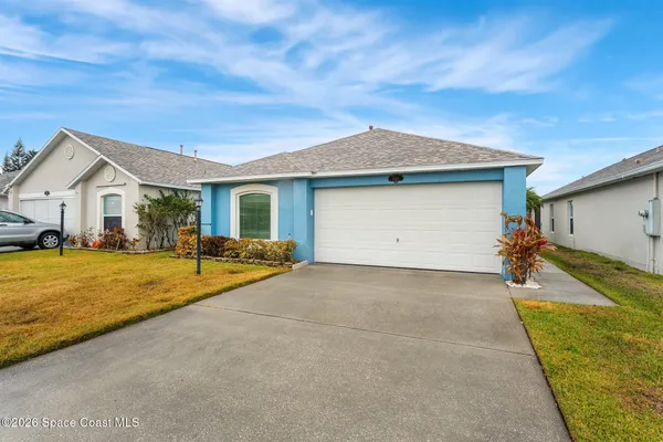 $285,000 | 2047 Majestic Pine Court Northeast, Palm Bay, FL 32905