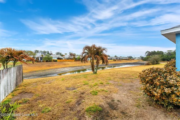 $285,000 | 2047 Majestic Pine Court Northeast, Palm Bay, FL 32905