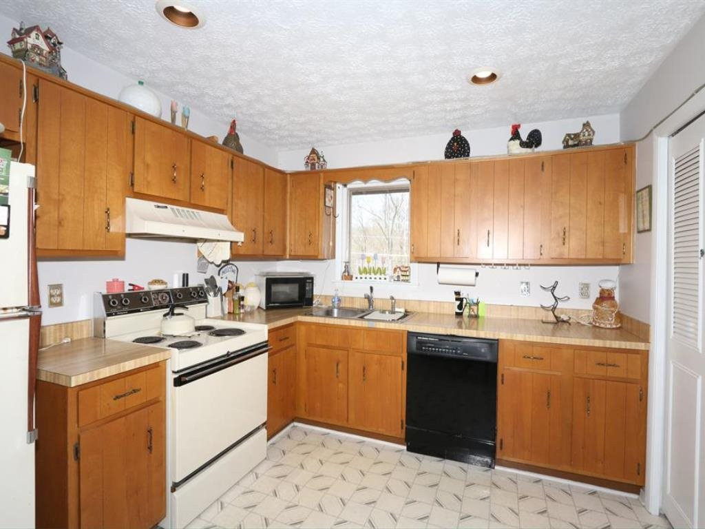 735 Inverness Road, Unit 3 Perry Park, KY 40363 - Photo 6 of 23 Gallery Image 6