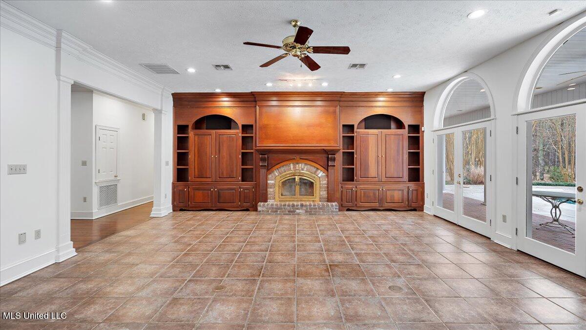 2205 East 3rd Street Forest, MS 39074 - Photo 11 of 38 19-IMG_0609