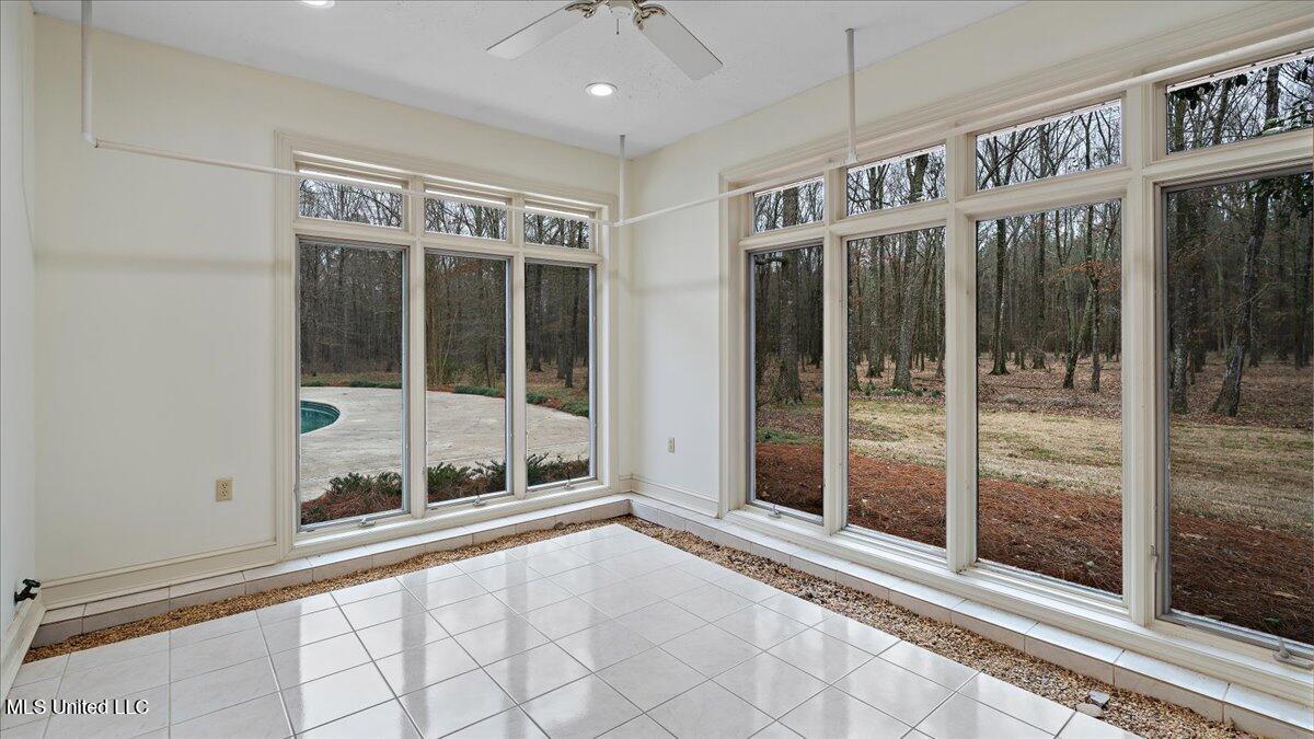 2205 East 3rd Street Forest, MS 39074 - Photo 20 of 38 31-IMG_0621