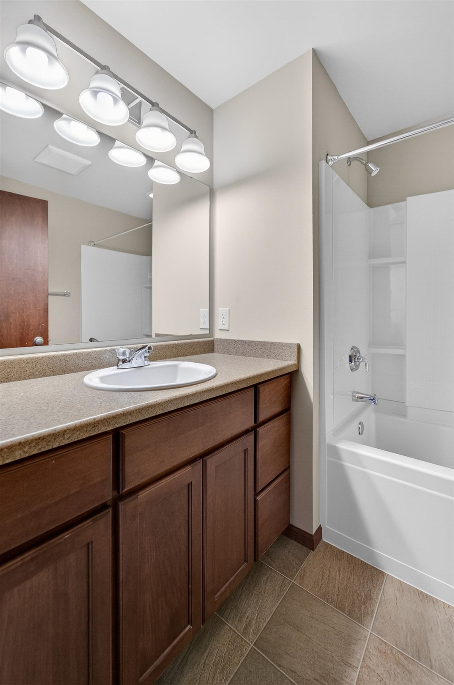 2676 Dungarvan Road Fitchburg, WI 53711 - Photo 24 of 31