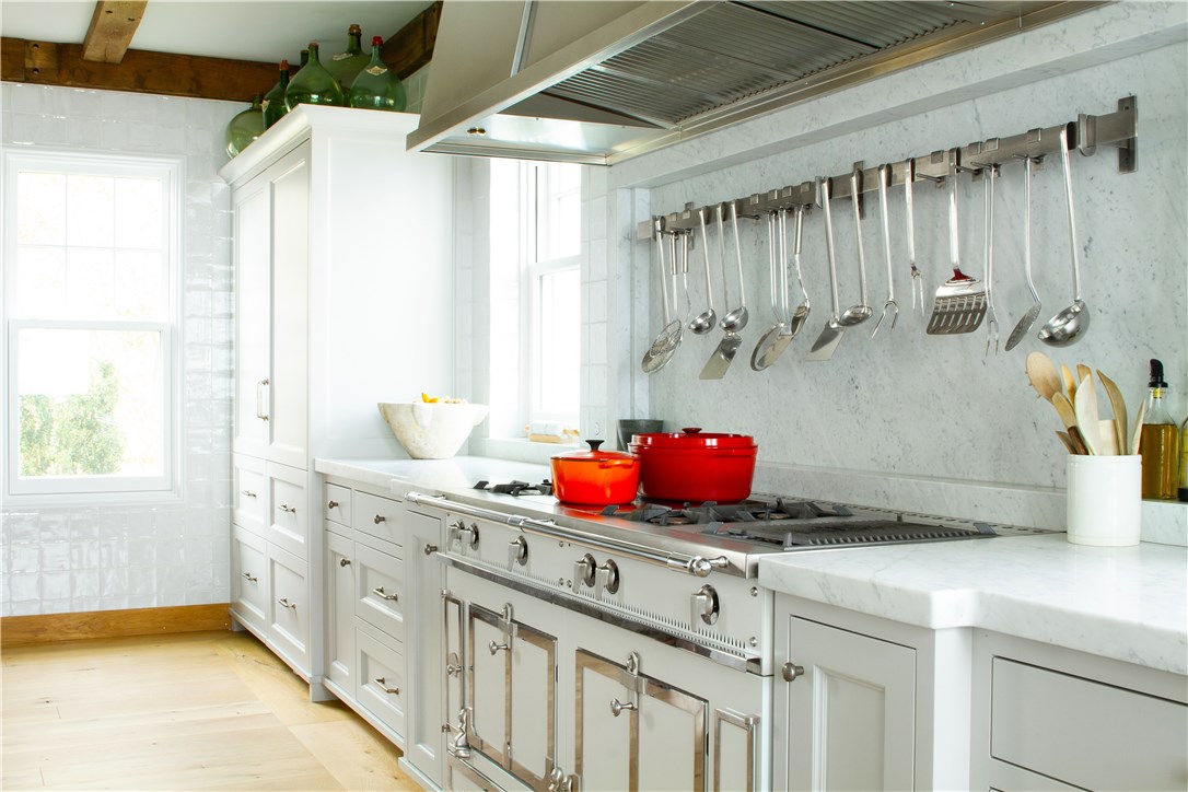 10 Bluff Avenue Westerly, RI 02891 - Photo 17 of 40