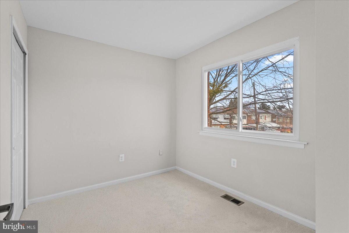 1360 Barnaby Terrace Southeast Washington, DC 20032 - Photo 13 of 31