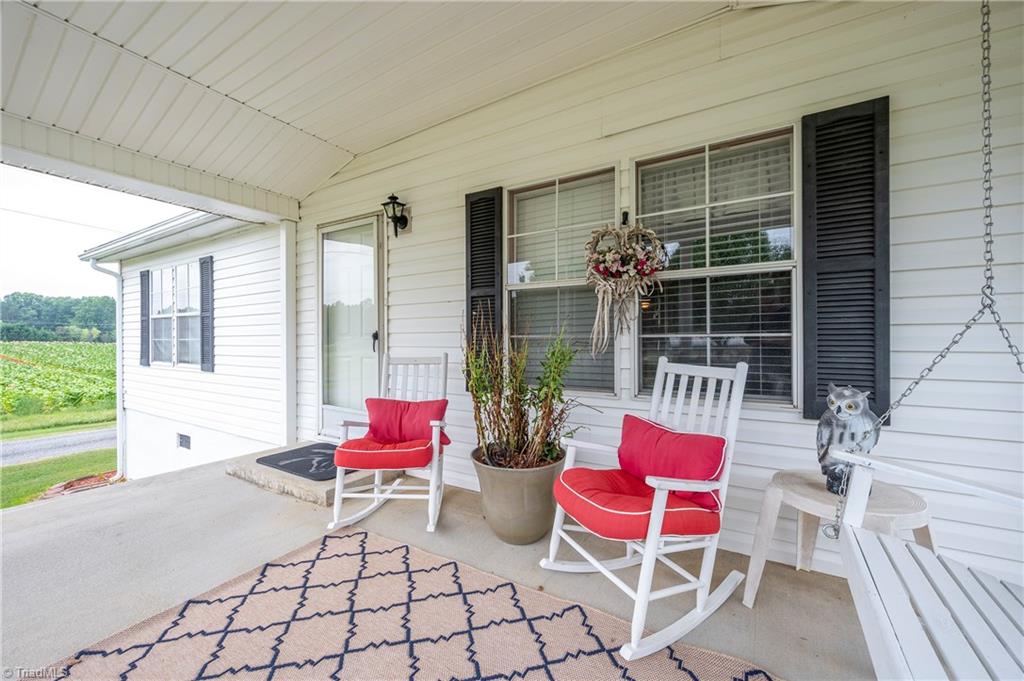 410 Pilot Church Road Pinnacle, NC 27043 - Photo 2 of 19