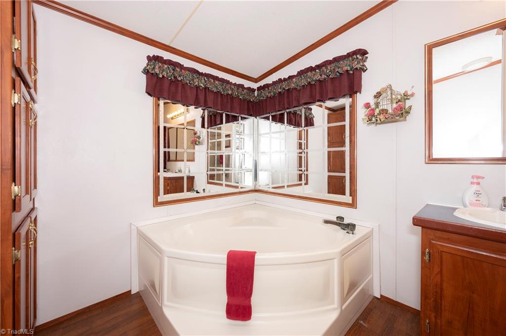 410 Pilot Church Road Pinnacle, NC 27043 - Photo 16 of 19