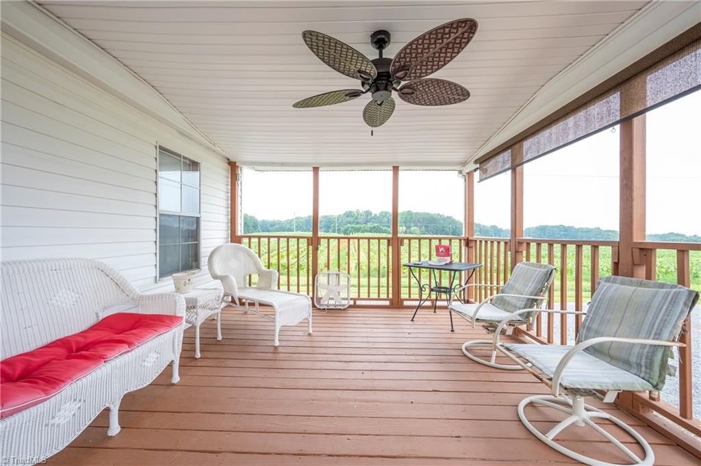 410 Pilot Church Road Pinnacle, NC 27043 - Photo 3 of 19