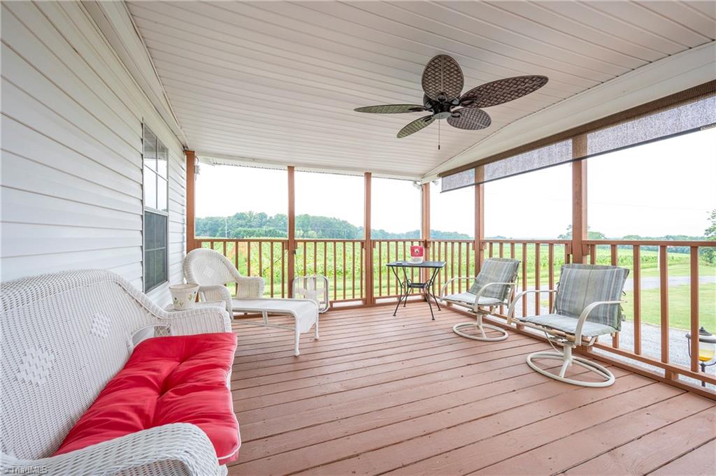 410 Pilot Church Road Pinnacle, NC 27043 - Photo 4 of 19