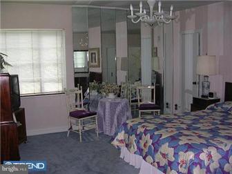 243 Haverford Road Wynnewood, PA 19096 - Photo 8 of 12 Bedroom - Main