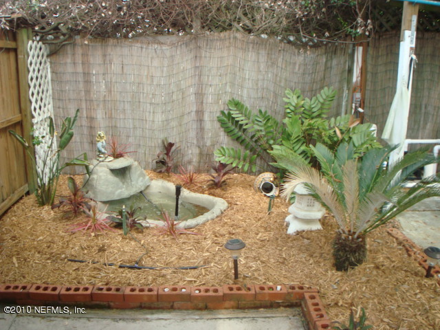 1472 Birmingham Road South Jacksonville, FL 32207 - Photo 11 of 25 FOUNTAIN