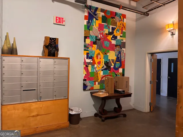 $1,800 | 204 Walker Street Southwest, Atlanta, GA 30313