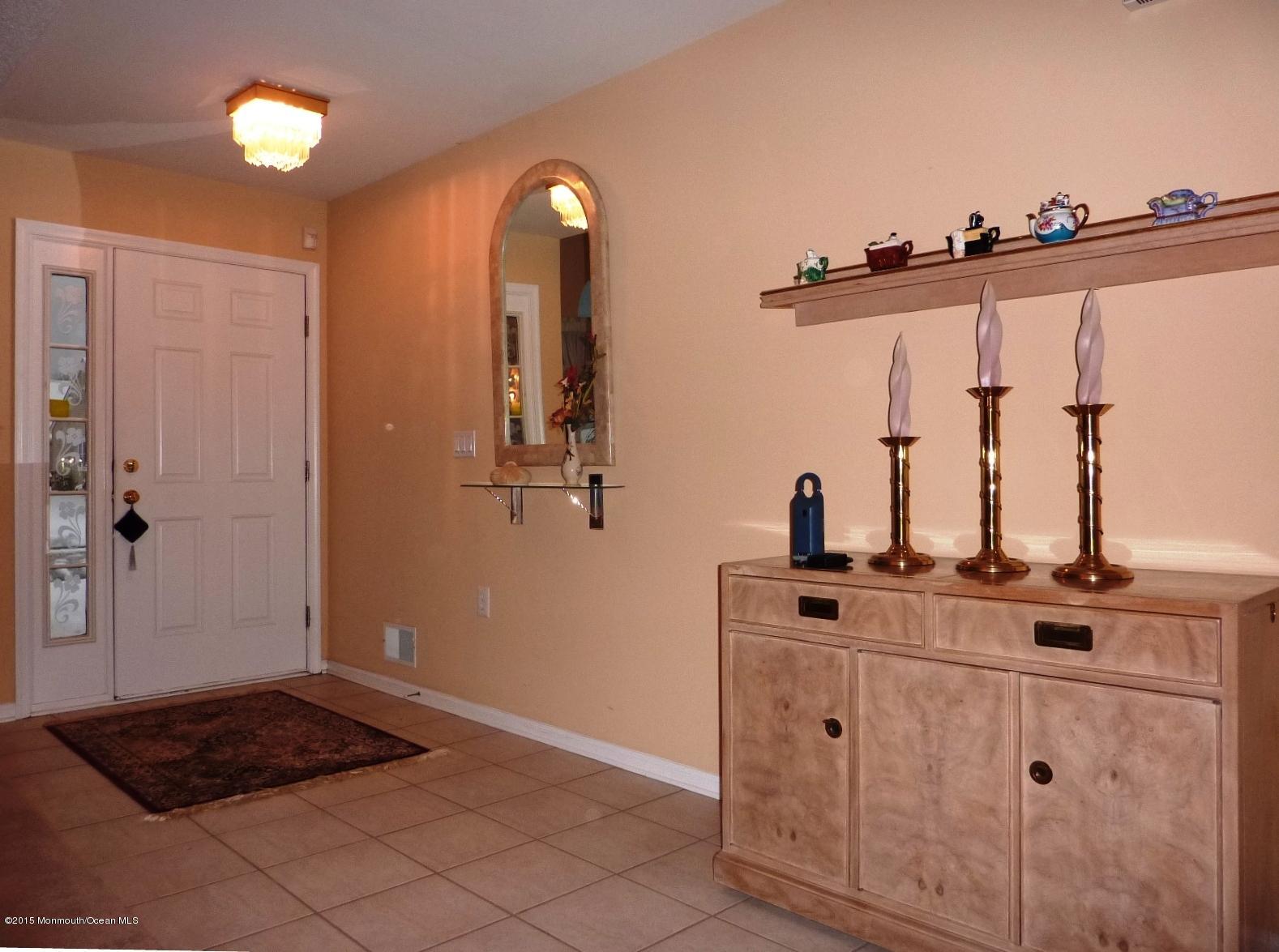 4 Rye Court Jackson, NJ 08527 - Photo 2 of 20 P1060343