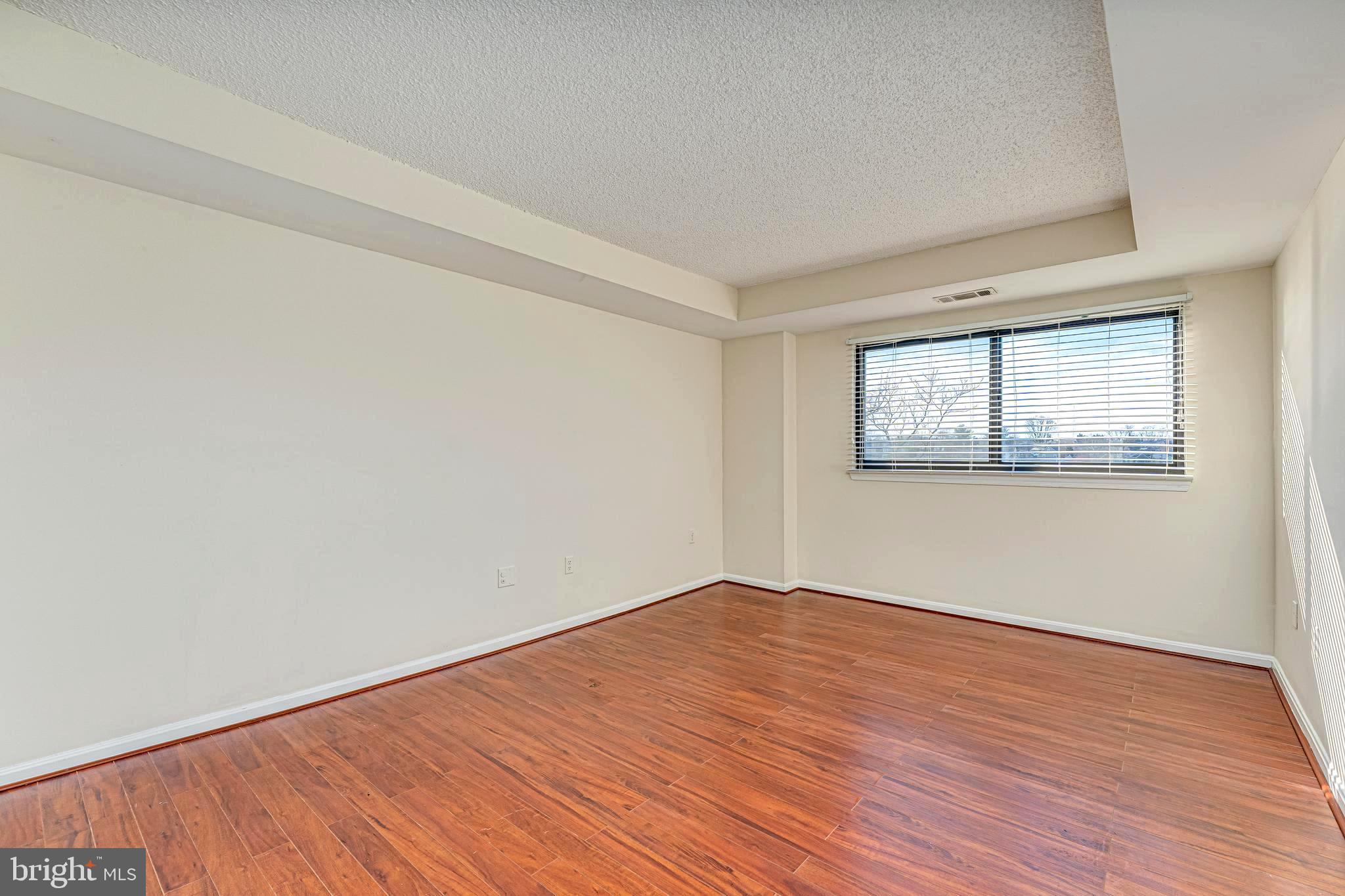 1040 Deer Ridge Drive, Unit 204 Baltimore, MD 21210 - Photo 16 of 36