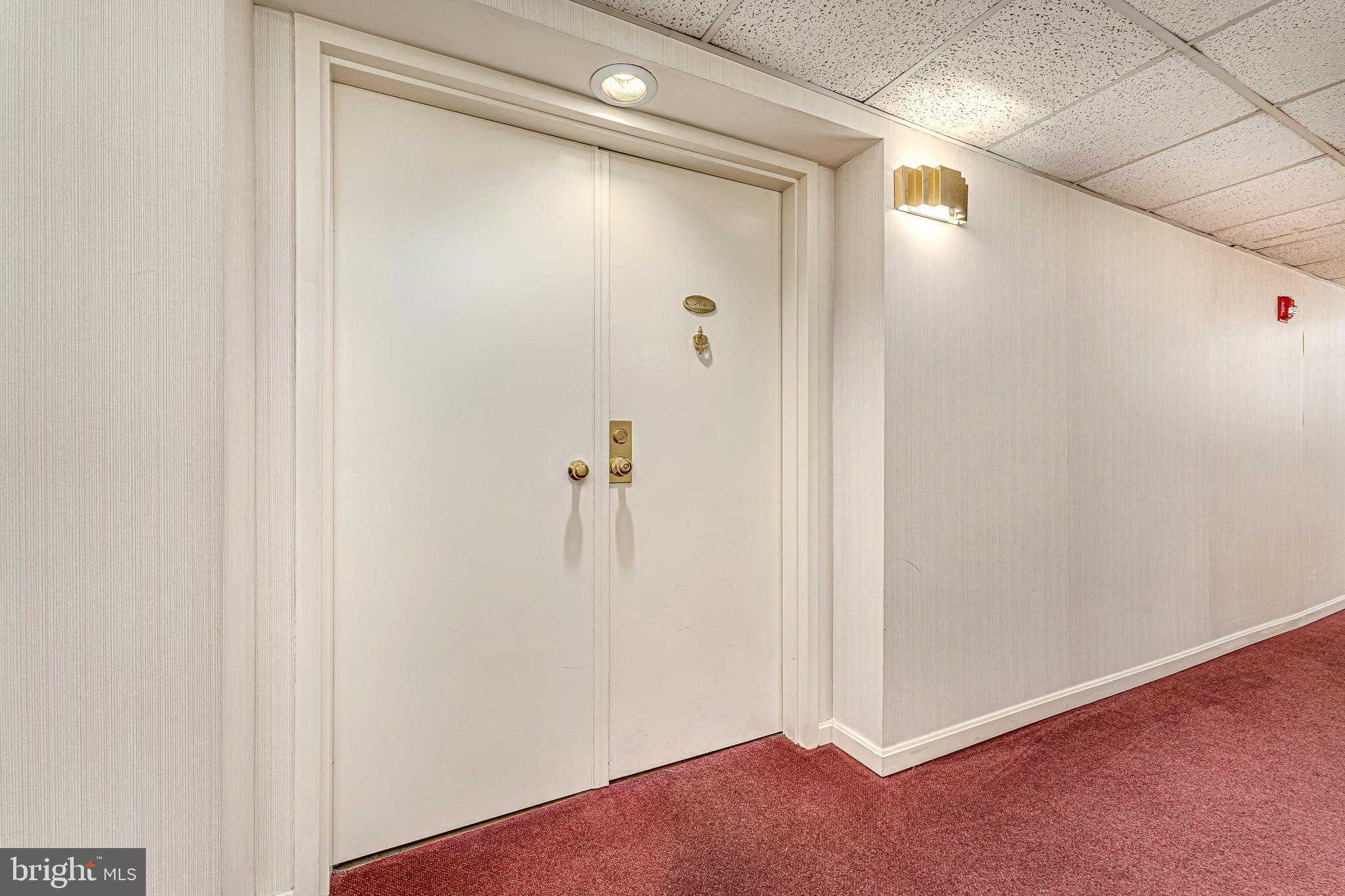 1040 Deer Ridge Drive, Unit 204 Baltimore, MD 21210 - Photo 3 of 36