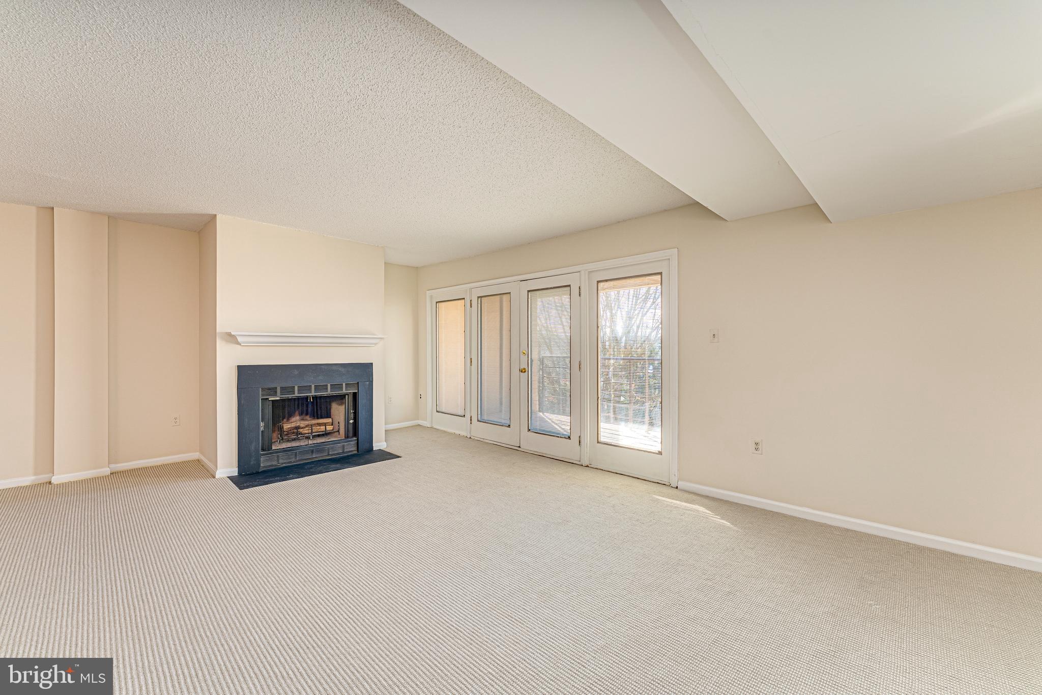 1040 Deer Ridge Drive, Unit 204 Baltimore, MD 21210 - Photo 6 of 36