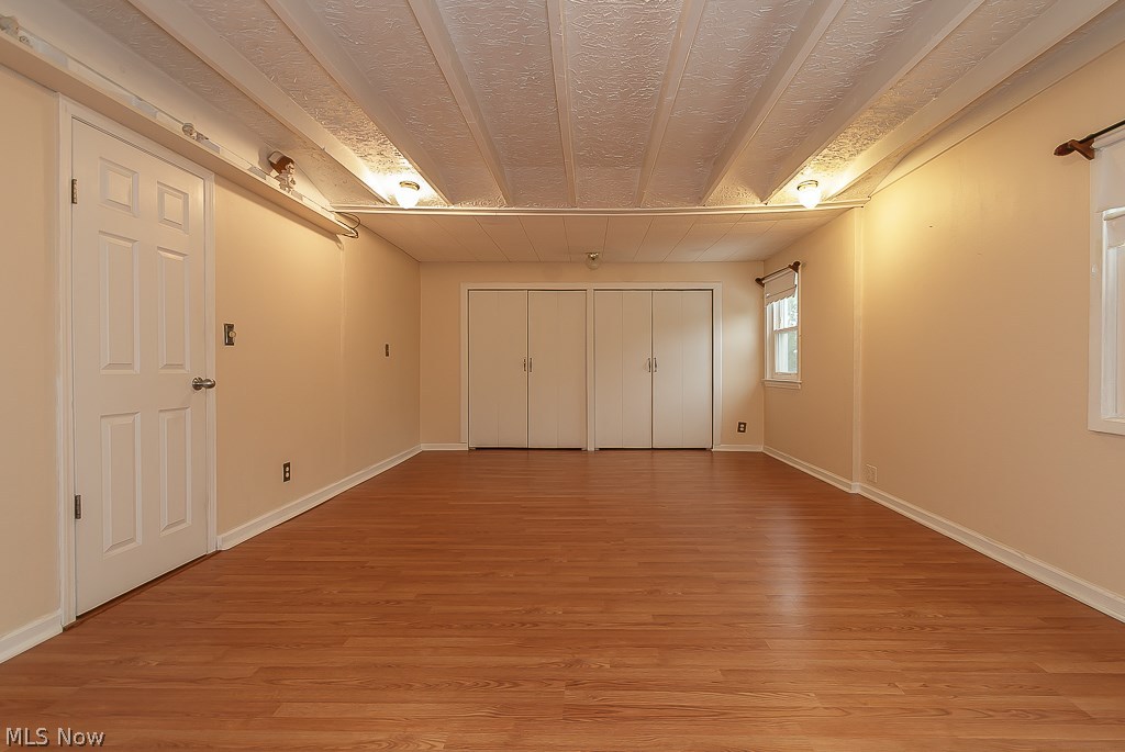1271 Avondale Road Cleveland, OH 44121 - Photo 9 of 35 Master Bedroom 22x11 with double door closet, laminate flooring