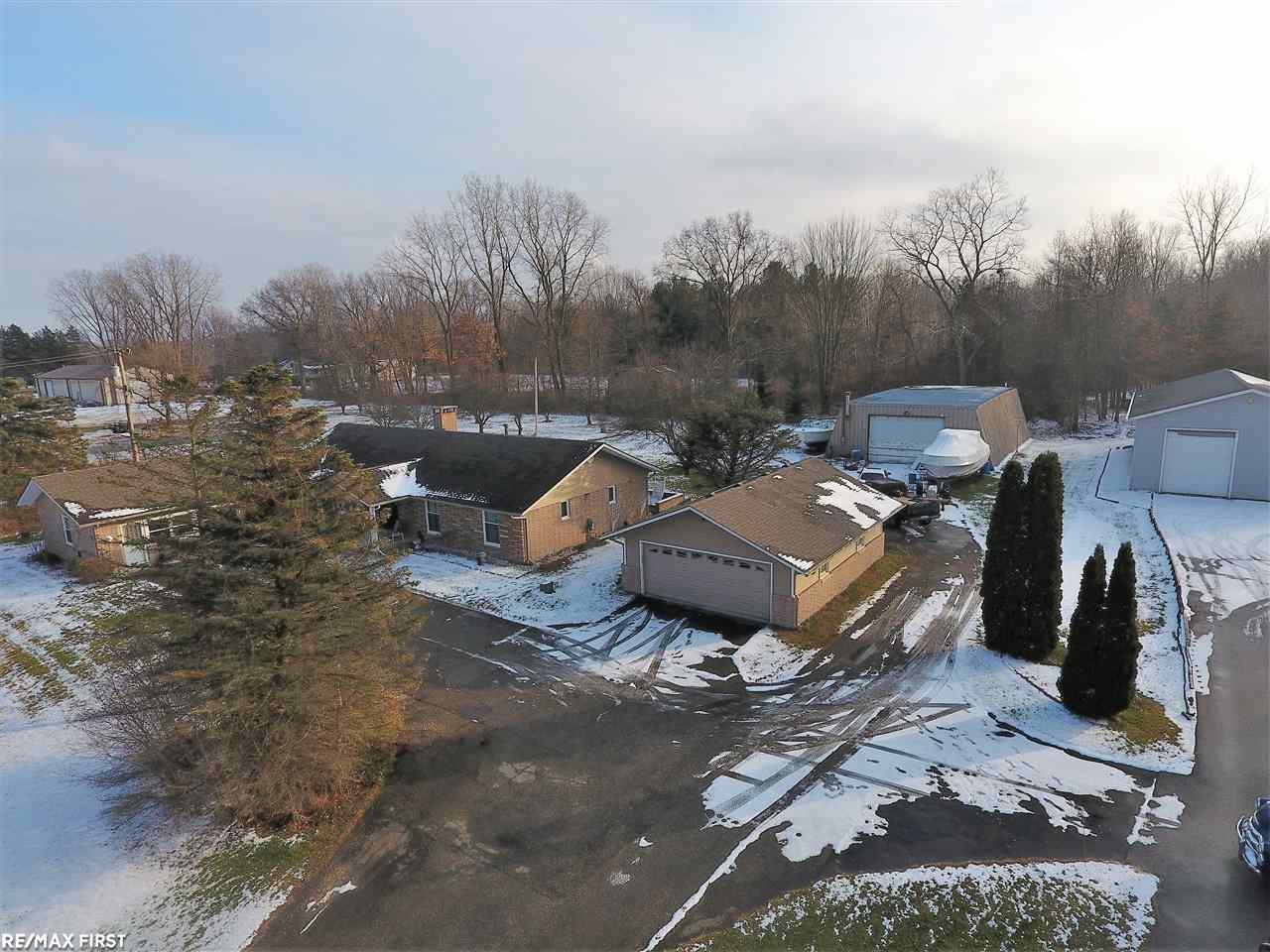 5885 Shea Road Marine City, MI 48039 - Photo 3 of 64 50031138-2.JPG